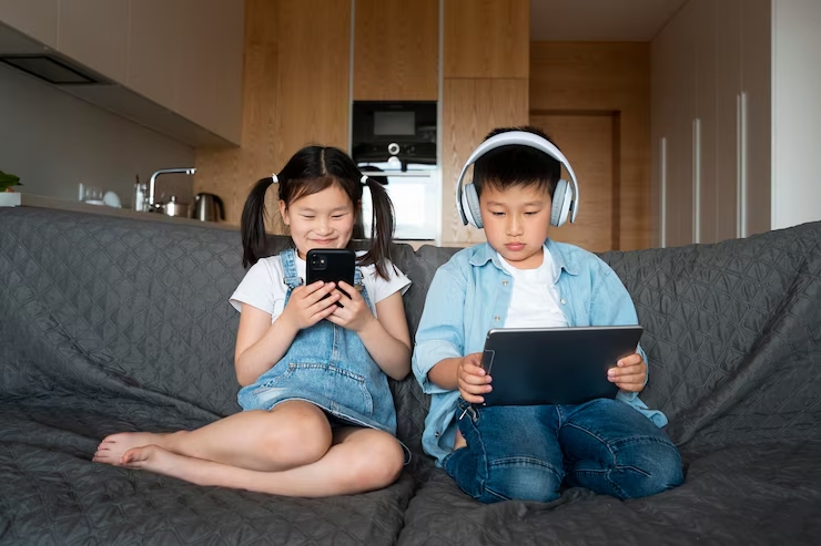 Parental Control helps keep Singapore’s Internet use safe for children.