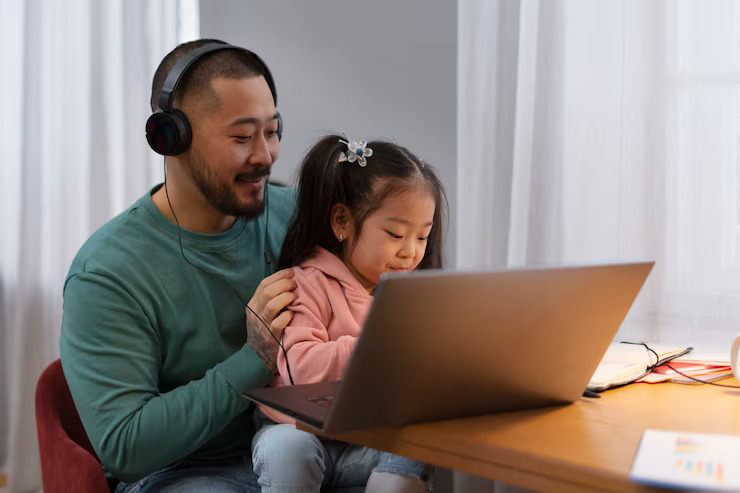 How Parents Ensure Safety of Children Online in the UAE