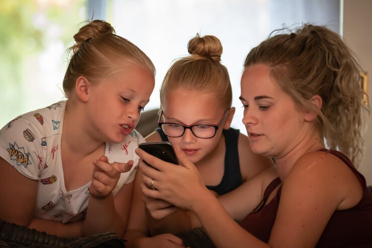 There are Parental Control Apps available for iOS in Australia